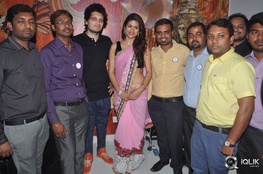 Shraddha-Das-Launches-Naturals-Salon-at-Inorbit-Mall